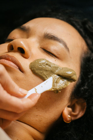 Davincia Biocompatible Facial Treatment
